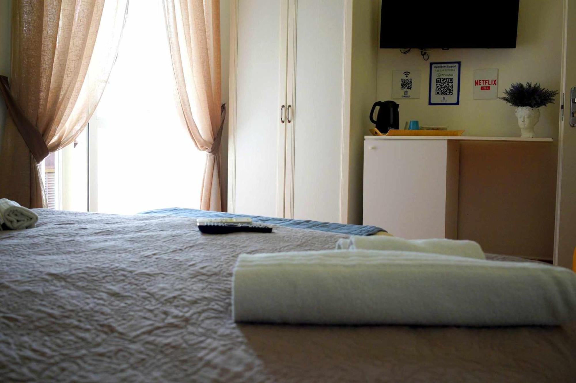 Queen 20 Luxury Duomo Couette-café Naples